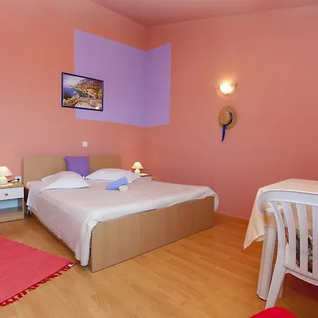 Mia Apartamento Makarska