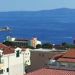 Apartment Mia Makarska